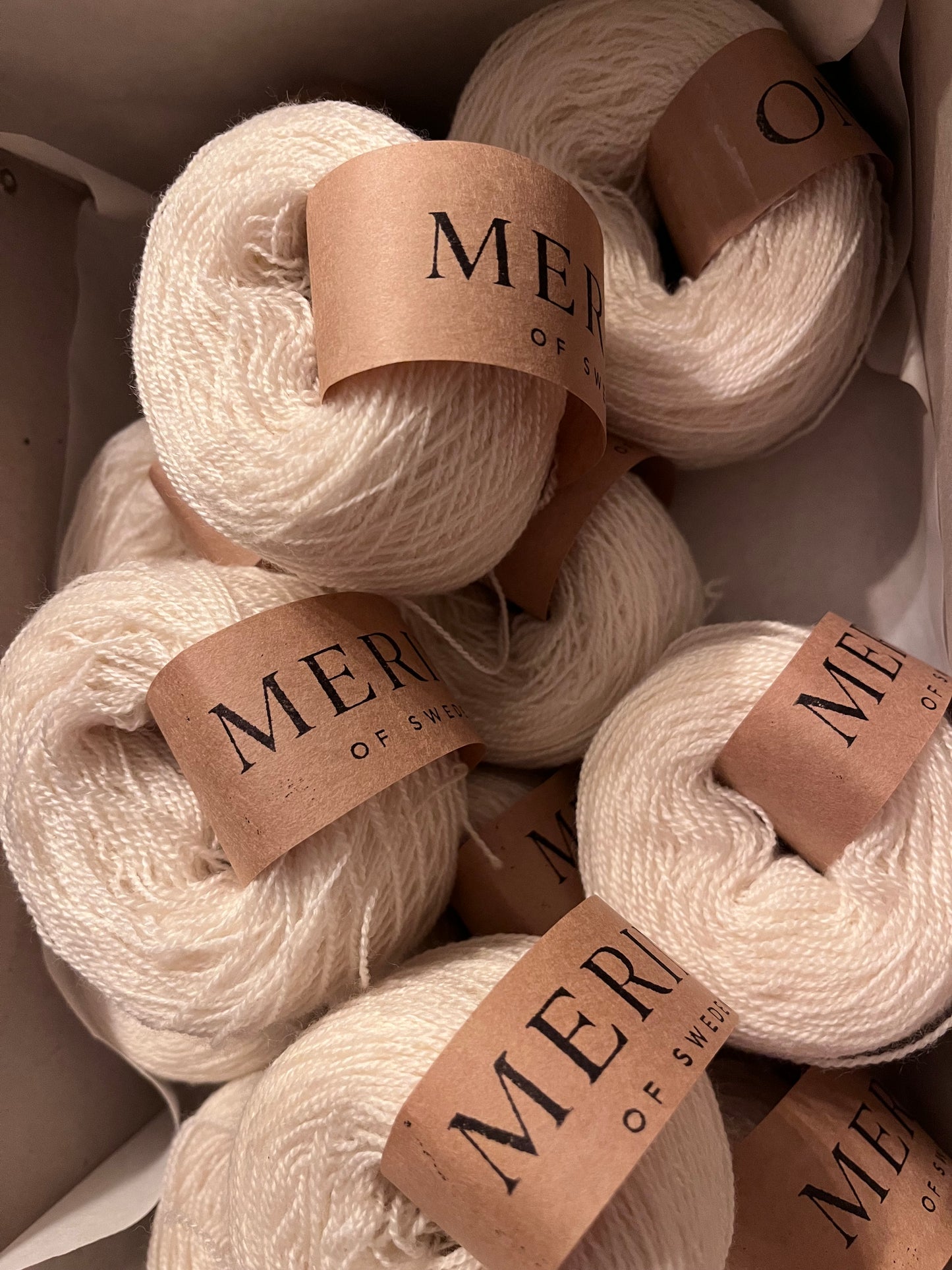 Garnnystan 2 trådigt 16 NM 100% svensk merino 25 gr